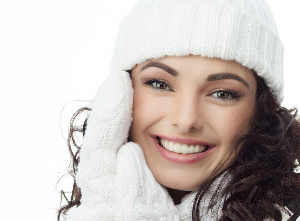 Как правильно ухаживать за кожей лица зимой