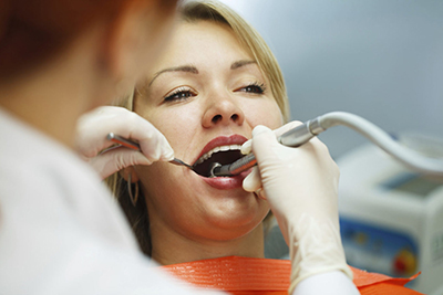 Правила препарирования гладких поверхностей зуба в пришеечной области, вестибулярной или оральной