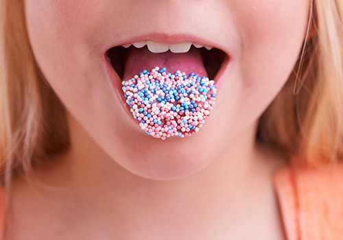 Не сладкая жизнь сладкоежек — как справится с зависимостью от сладкого?